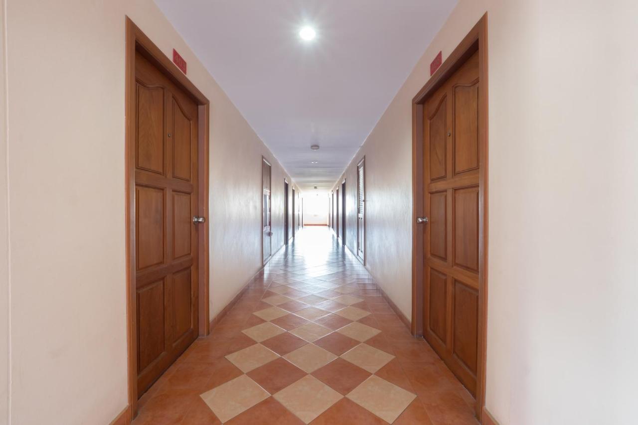 Reddoorz Navin Mansion 3 Pattaya Ξενοδοχείο Εξωτερικό φωτογραφία