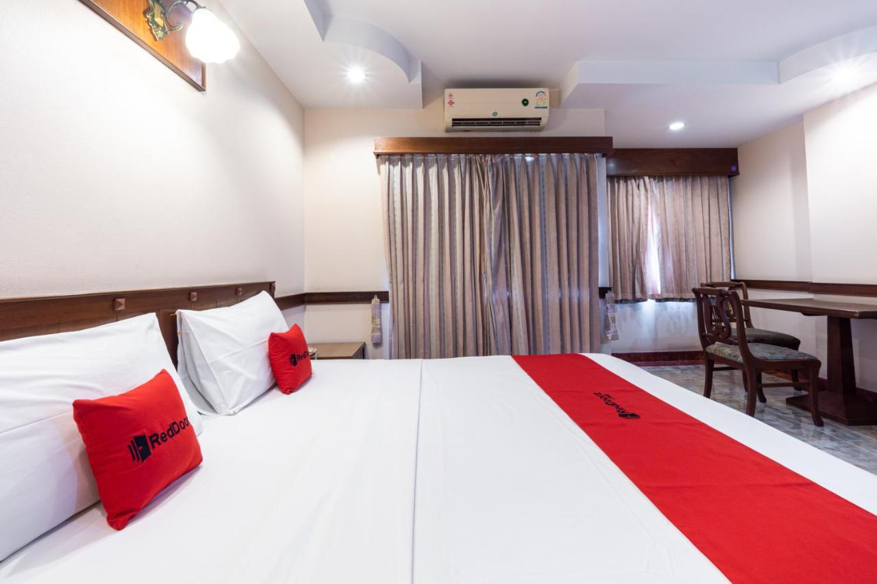 Reddoorz Navin Mansion 3 Pattaya Ξενοδοχείο Εξωτερικό φωτογραφία