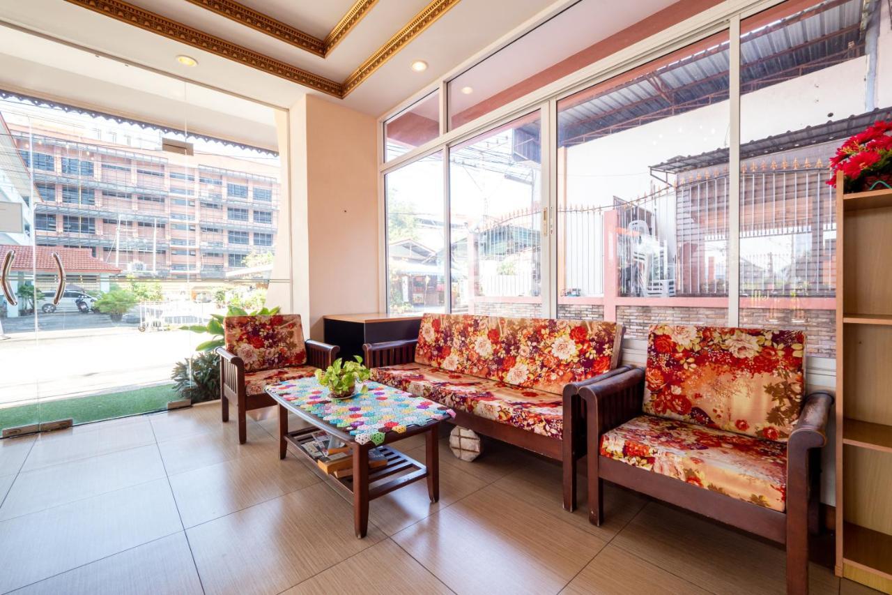 Reddoorz Navin Mansion 3 Pattaya Ξενοδοχείο Εξωτερικό φωτογραφία