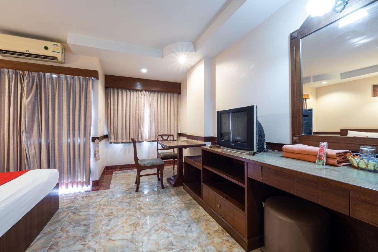 Reddoorz Navin Mansion 3 Pattaya Ξενοδοχείο Εξωτερικό φωτογραφία