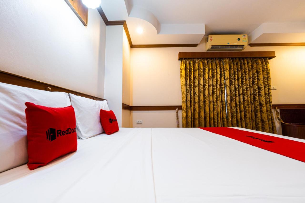 Reddoorz Navin Mansion 3 Pattaya Ξενοδοχείο Εξωτερικό φωτογραφία