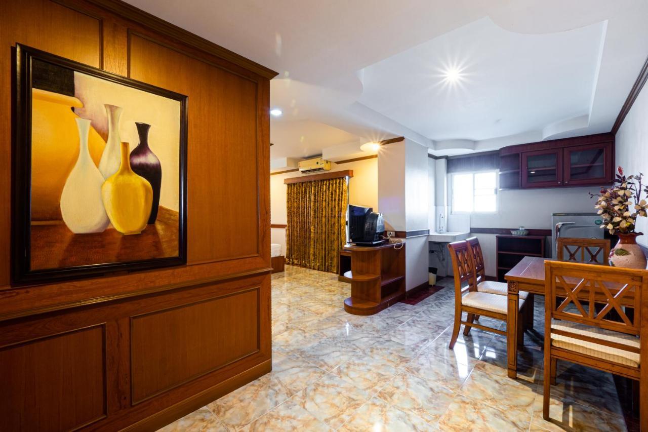 Reddoorz Navin Mansion 3 Pattaya Ξενοδοχείο Εξωτερικό φωτογραφία